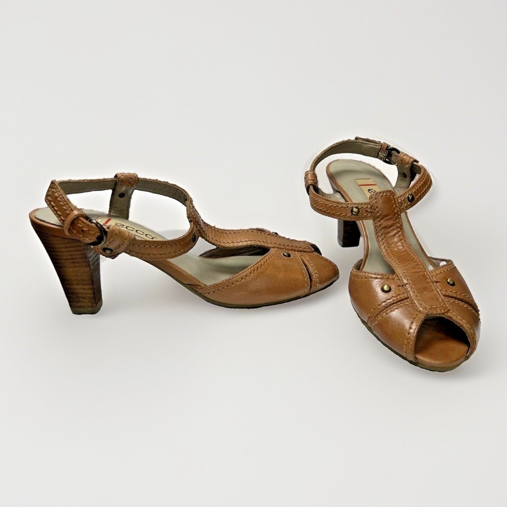 ECCO Tan Leather T Strap Heel Sandals EU 36 US 5 Studded Boho Stacked Heel